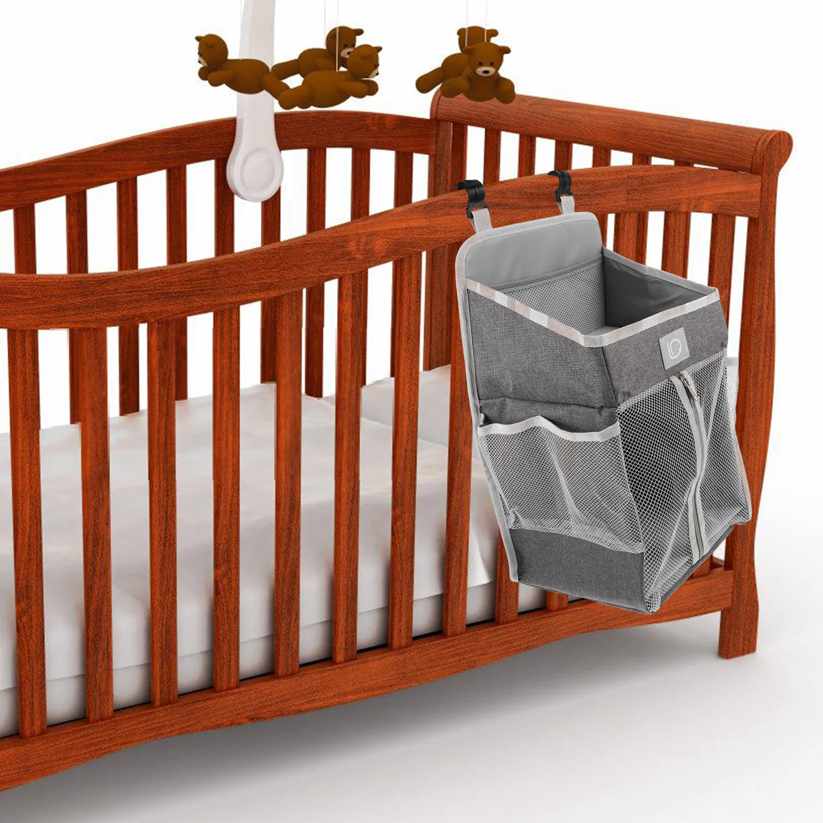 حقيبة تخزين كبيرة بجانب سرير الطفل، منظم تعليق متعدد الأقسام، حفاضات واسعة وحامل مناديل، حضانة من القماش قابلة للتنفس