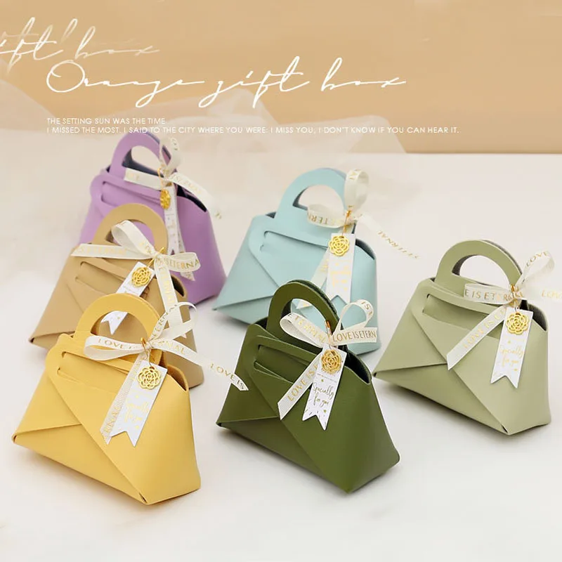 

Solid Color Leather Gift Bags with Handles Cute Cosmetic Packaging Box Candy Boxes Wedding Gifts for Guests Eid Mubarak