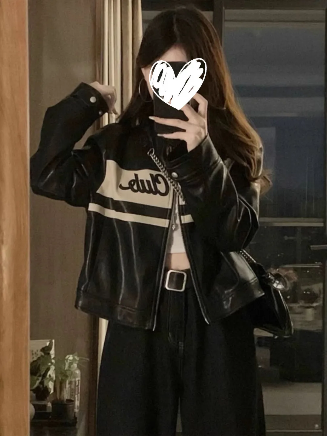 

Stylish Retro Black Short Motorcycle Leather Jacket Women's Slim Fit Long Sleeve Top Quality Fashionable Commute Style Coat