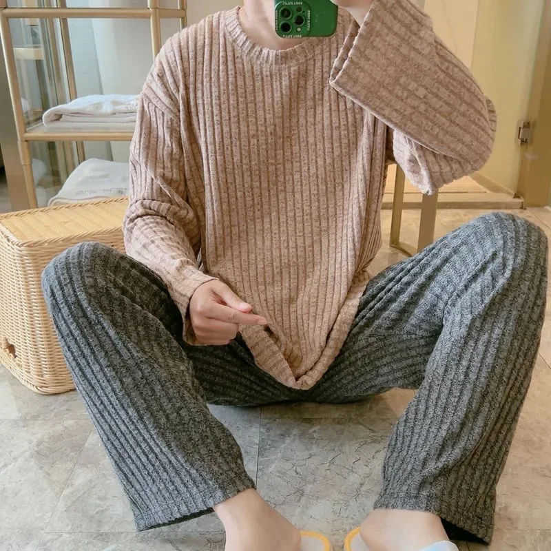 

Warm Brushed Long-sleeved Trousers Home Wear Two-piece Suit Pajamas for Men Autumn Winter