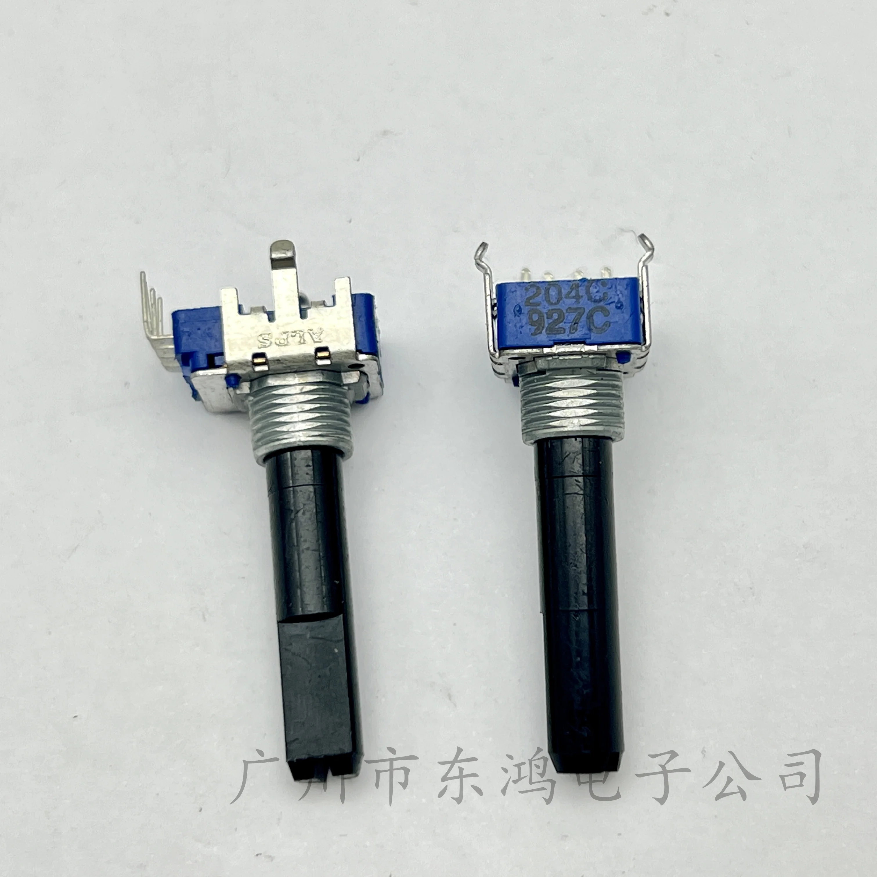 2 PCS ALPS Alpine RK11 potentiometer 4 pin shaft length 31MM with midpoint