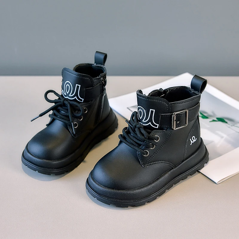 Kids Fashion Girls Ankle Boots Winter Children Casual Shoes Glossy Non-slip Warm Leather Boots Simple Side Zipper Catwalk Shoes