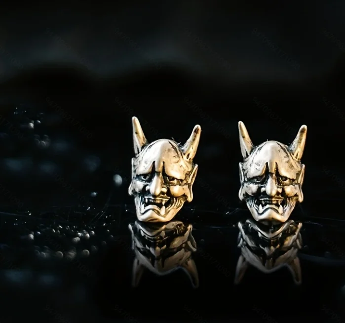 Retro Vintage Prajnaparamita Skull Earrings Creative Japanese Earrings Demon Mask Men and Women Earrings Nightclub Punk Style