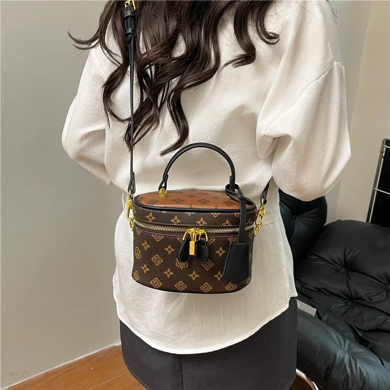Bolsa de ombro clássica de couro de luxo feminina elegante crossbody designer bolsa estilo moda para chique diário