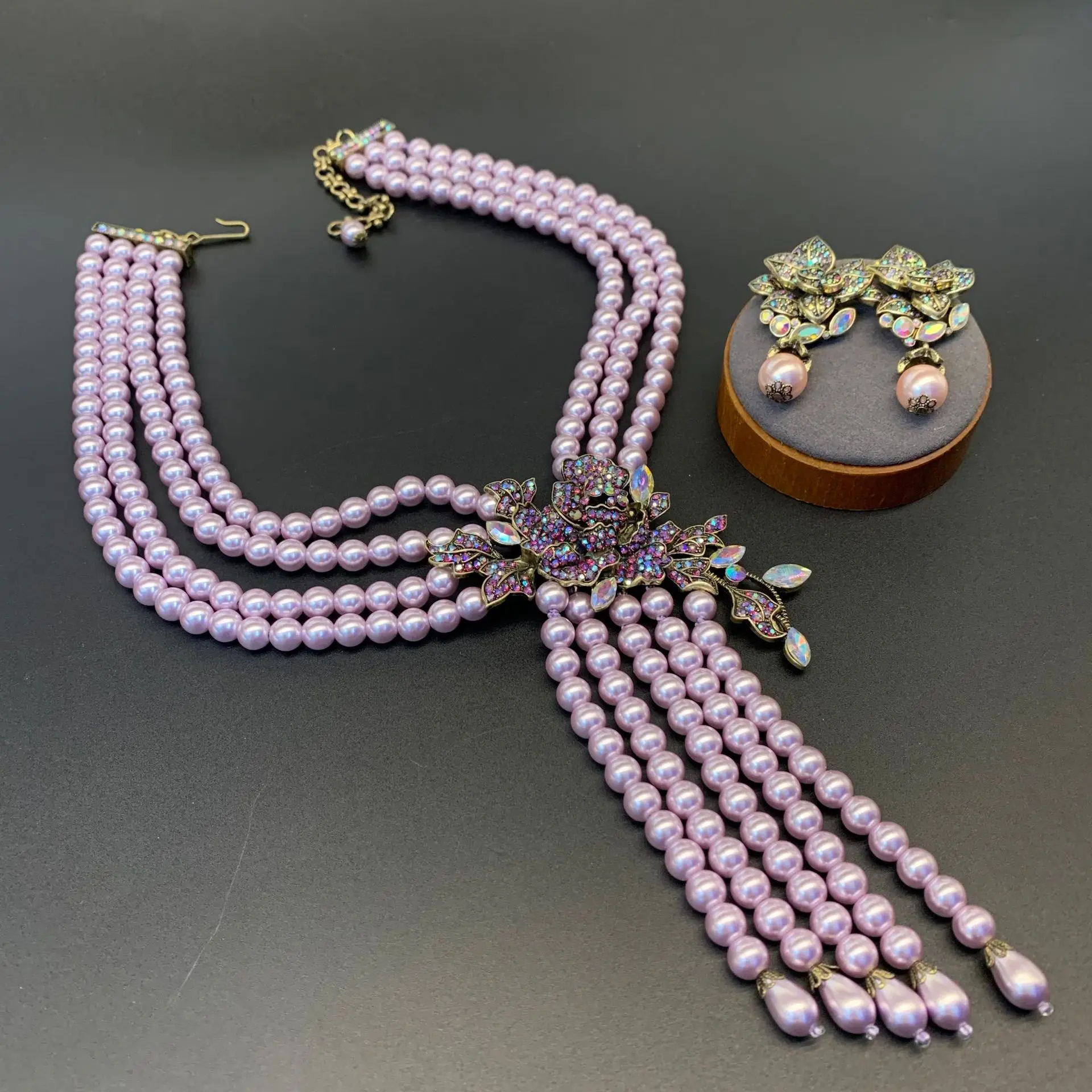 Premium luxury Fantasy purple multi-layer glass beaded necklace Fashion elegant women wedding banquet the best jewelry gift