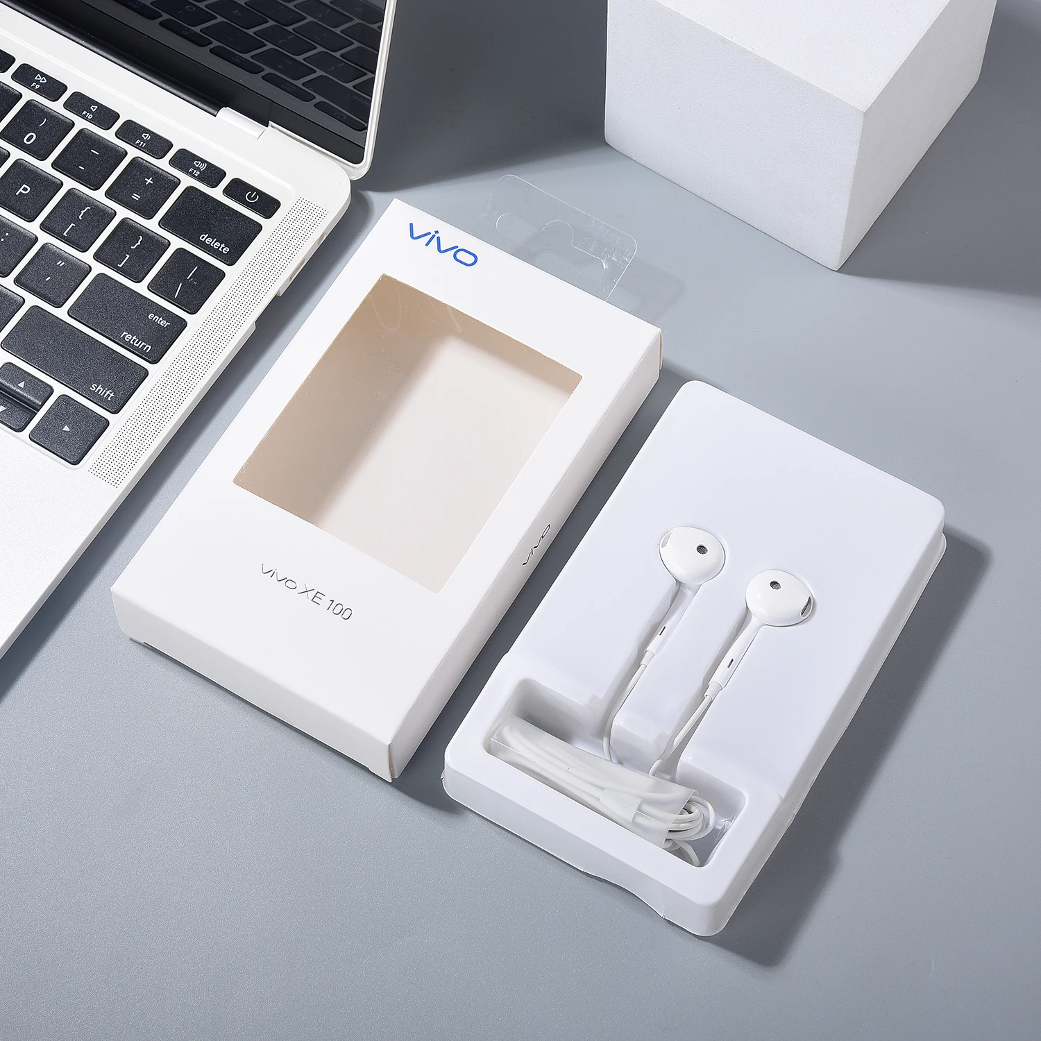 Оригинальные полувкладыши VIVO 3,5 мм, проводная спортивная гарнитура со встроенным микрофоном для vivo Y19S Y20 Y17 Y21S Y21 Y19 Y12 Y28 S1 Pro Оригинальные полувкладыши VIVO 3,5 мм, проводная спортивная гарнитура со встроенным микрофоном для vivo Y19S Y20 Y17 Y21S Y21 Y19 Y12 Y28 S1 Pro