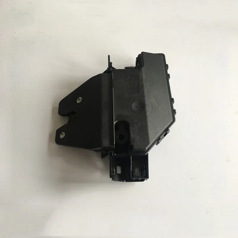 

Привод замка крышки люка багажника для BMW E87 E46 E90 E92 E60 318i 32i 530i