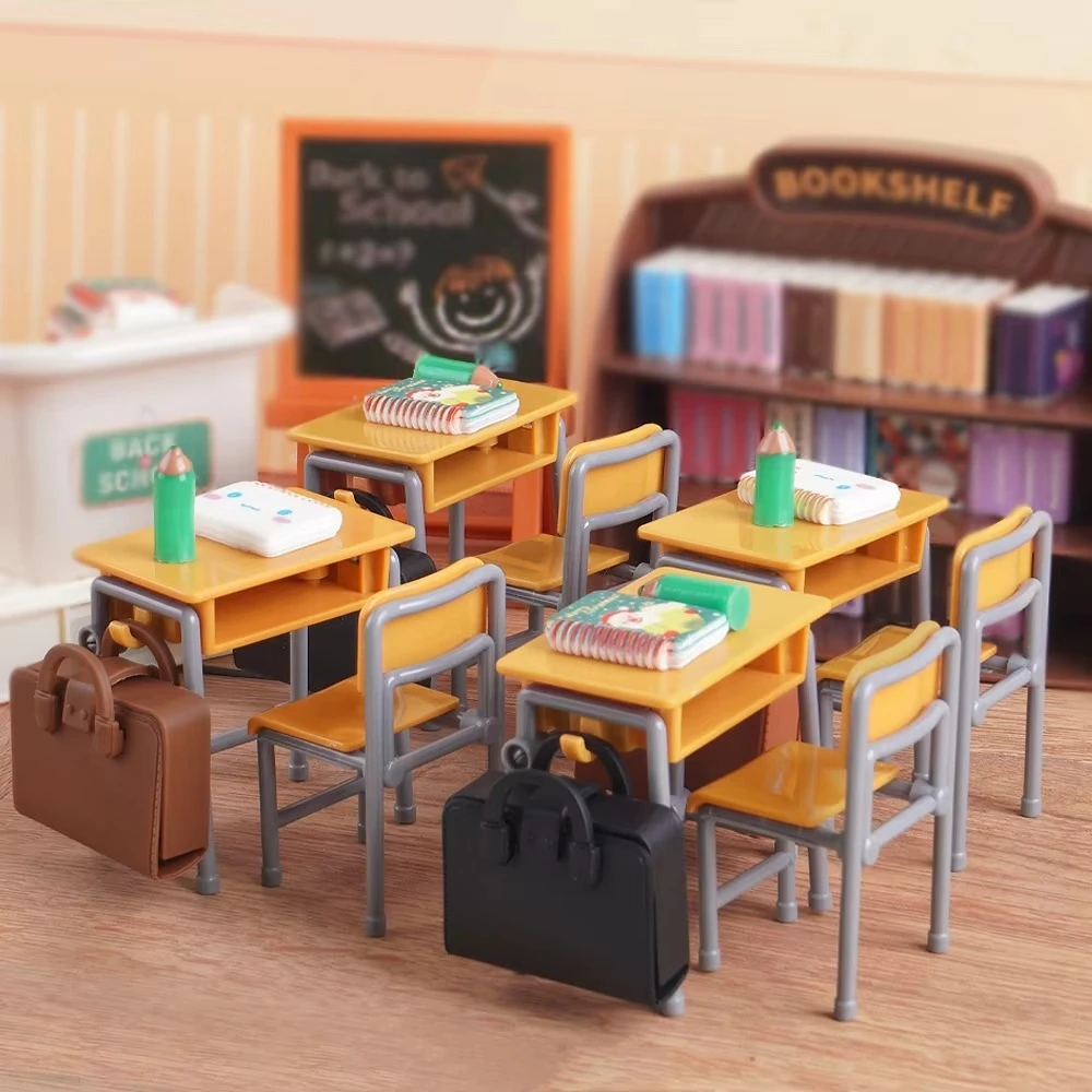 1Set Schooltassen Miniatuur Bureaus Stoelen Klaslokaal Model Meubels Mini School Speelset Plastic DIY Poppenhuisaccessoires