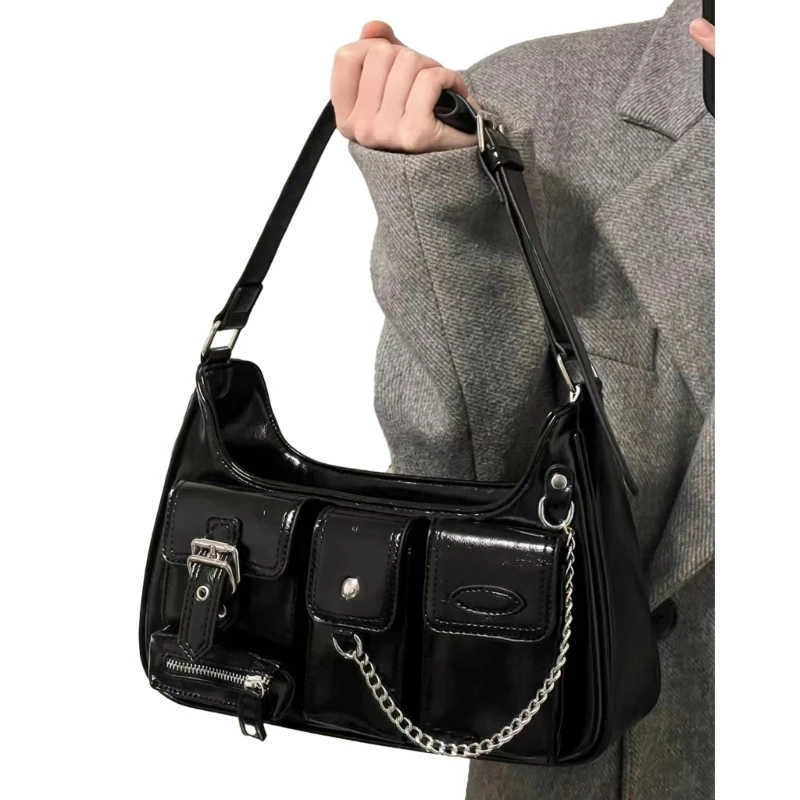 

Convenient and Trendy Bag for Individuals with Multiple Compartments