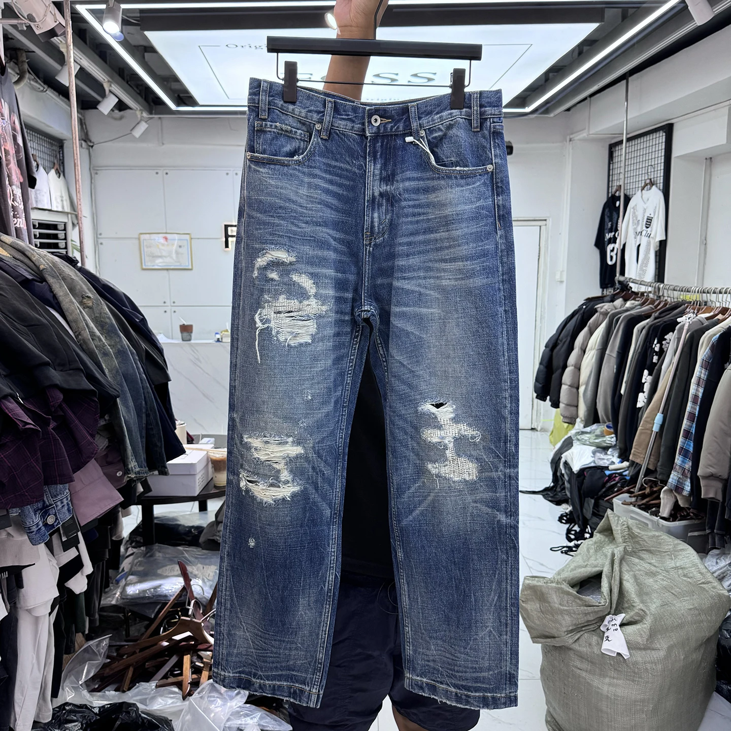 

Retro American Waed Destroyed Texture Men's Loose Straight Leg Jeans Casual Low Waist Cotton Denim Pants for Teens