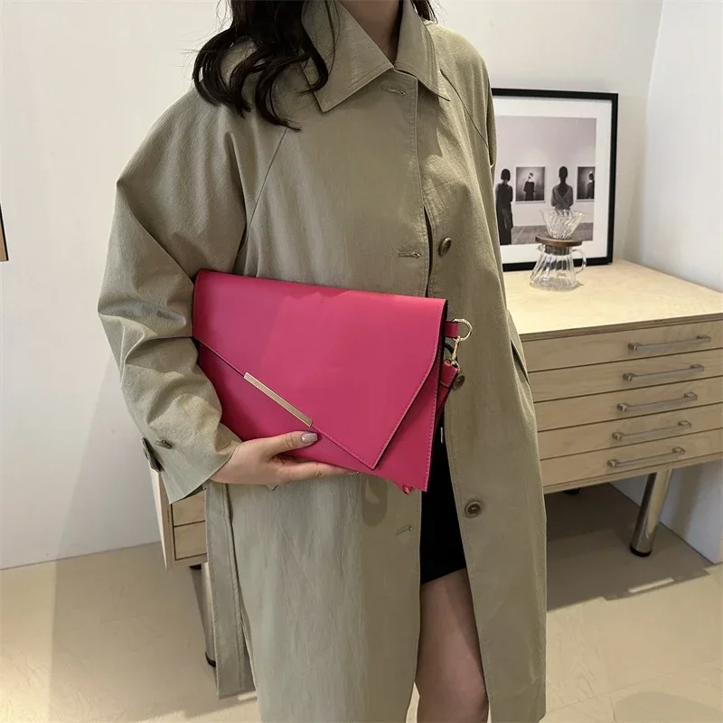 New PU Leather Bags For Women 2024 Luxury Handbags Designer Ladies Wrist Bag Sac A Main Female Day Clutches Party Purse