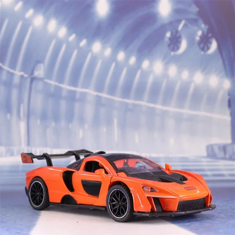1:32 M C Senna DieCast Sports Car Model Toy Alloy Simulation Sound Light Pull Back Supercar Toys Vehicle For Gift