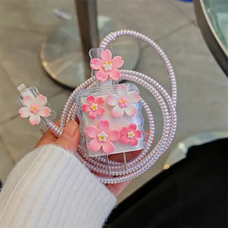 Pink Gradual Change Flower Clear Silicone Charger Case For IPhone 11 12 13 14 15 18W-20W Charge Protection Cover Charger Sleeve