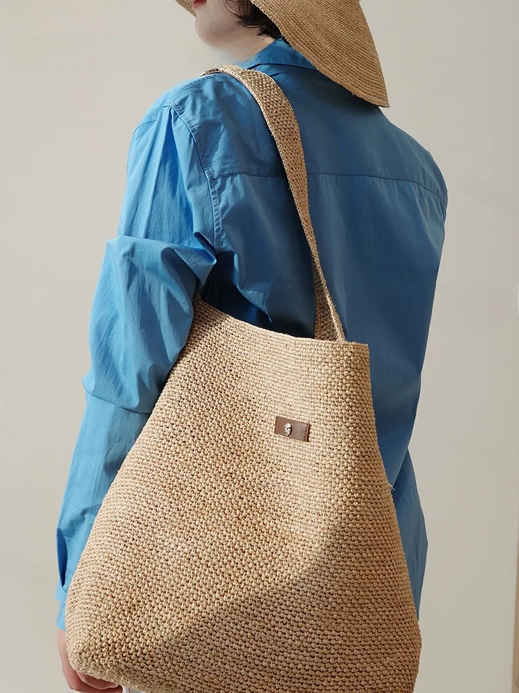 

2025 New Lazy High-End l Rfia Woven oulder Bag Women's Commuter Large Capaci Tote Bag Korean Sle Handbag