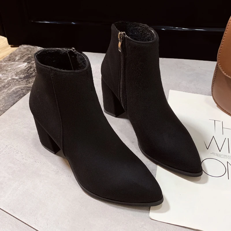 High heeled boots for children, 2024 autumn new item, side zipper, suede pointed, Korean fashion version