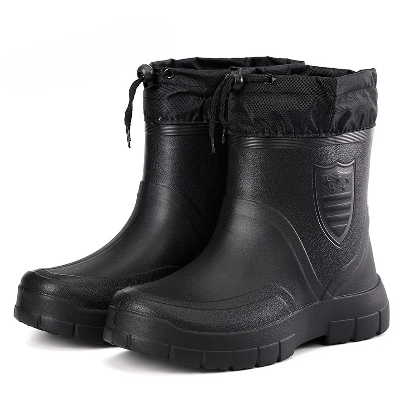 2025New Versatile Men's Rain Boots Waterproof outdoor lightweight shoe Velvet fashion short boot Casual comfort male water shoes