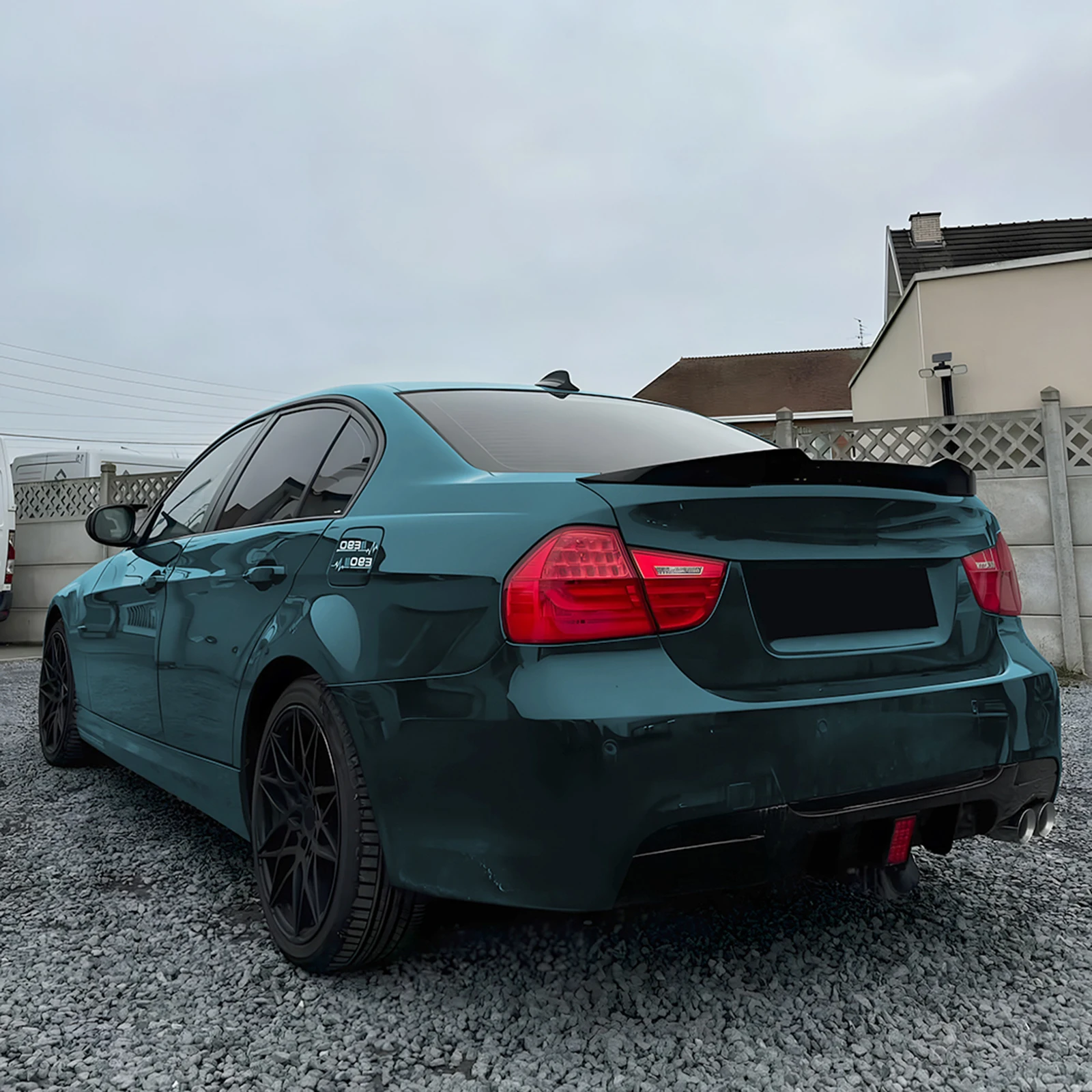 

Car Rear Bumper Diffuser Lip Side With Light Spoiler Splitter Lips For BMW 3 Series E90 E91 M Sport 2005-2012