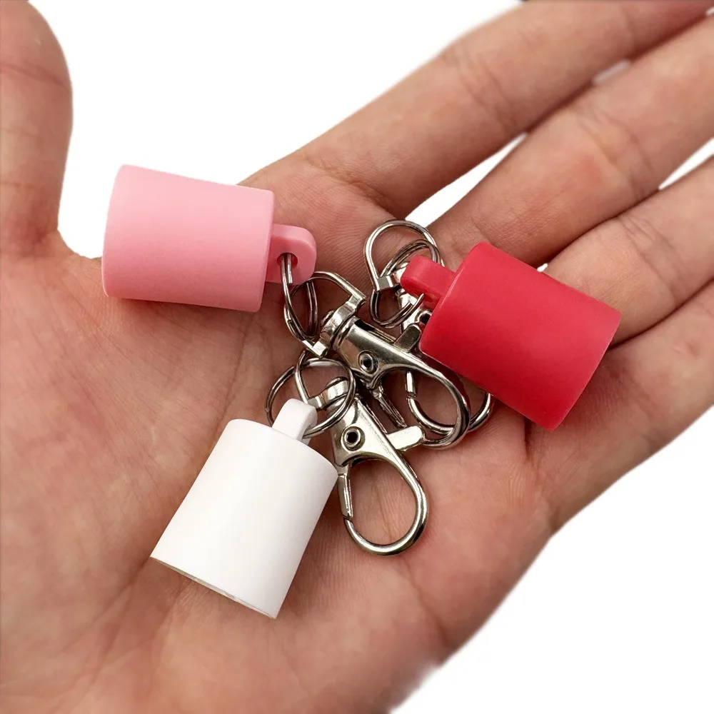 Portachiavi per lucidalabbra per frigoriferi estivi Portachiavi porta balsamo per labbra - Cuffia portatile per lucidalabbra compatibile con i frigoriferi estivi