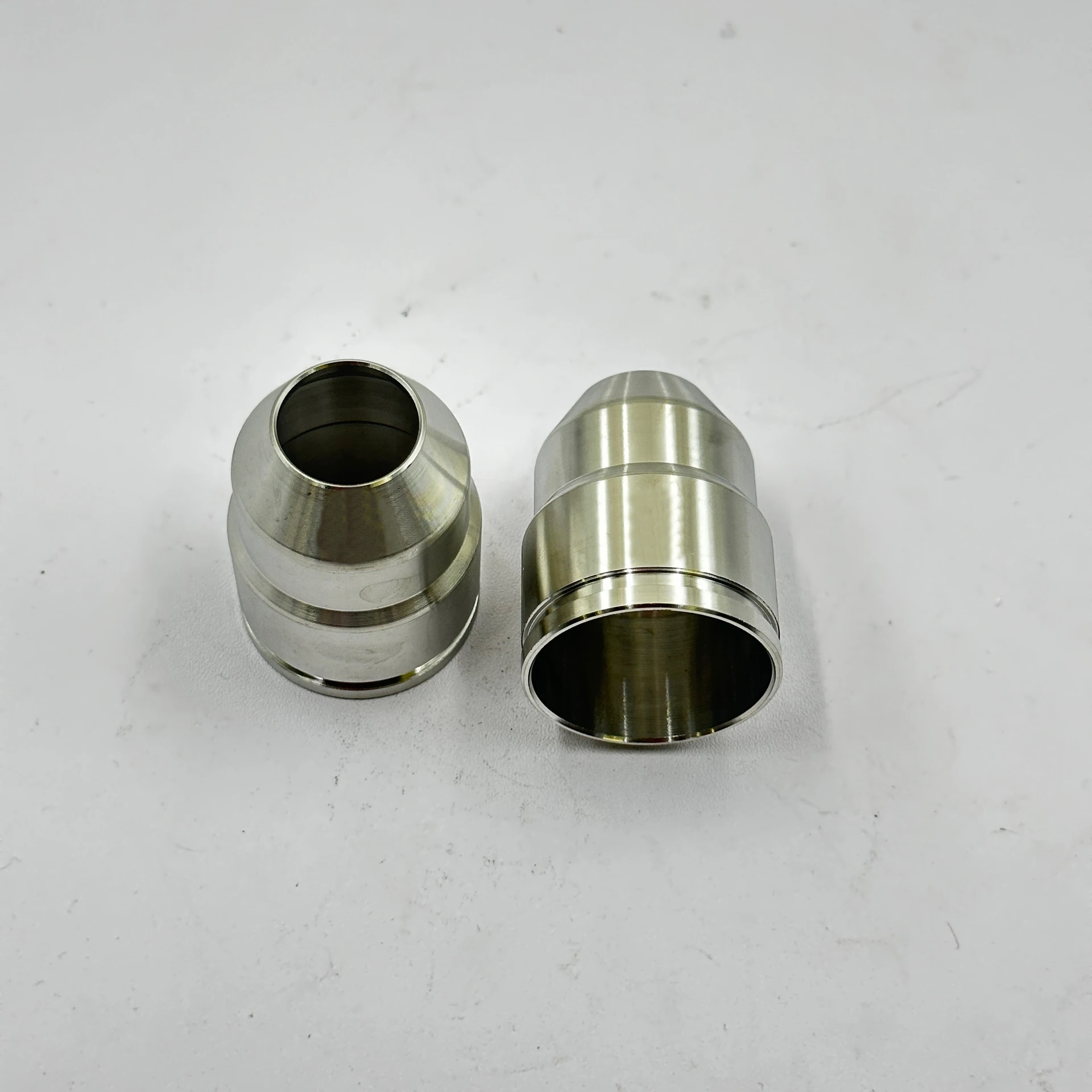 

3412352 3680873 Injector Sleeve nozzle tube for x15 Engine Excavator Parts