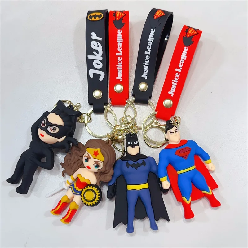 

New model Spider-Man keychain car cartoon Batman keychain doll pvc animation peripheral men and women birthday gift Christmas