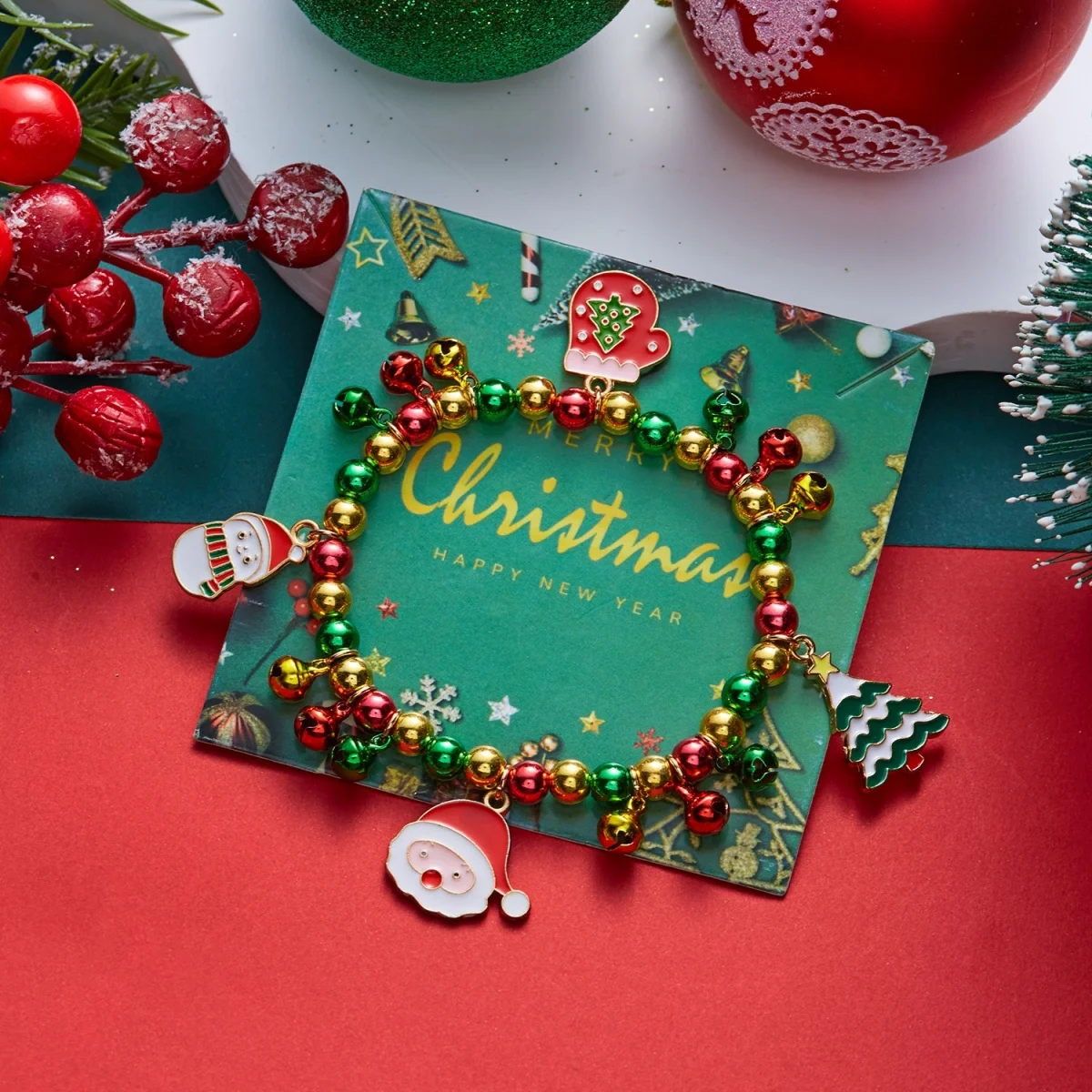 Weihnachtsbaum-Schneemann-Zuckerstangen-CCB-Perlenarmbänder für Damen, rot-grün, mit Glöckchen, Rentier, elastischer Armreif, Neujahrs-Schmuck – Detail 11