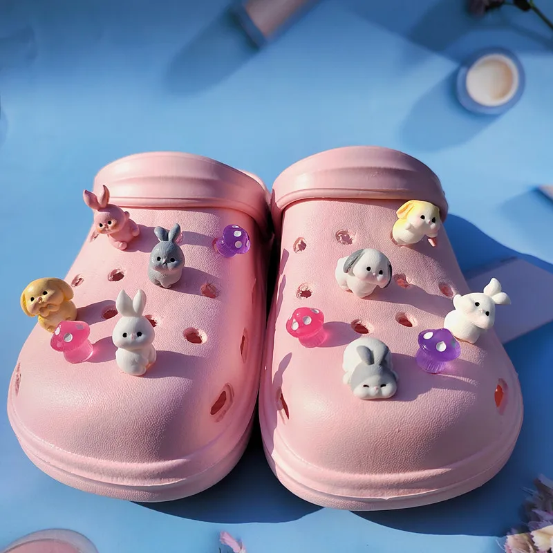 Breloques de chaussures 3D pour enfants, petits animaux mignons, sabots de chaussures Bling brillants, cadeaux de créateur bricolage, chaud