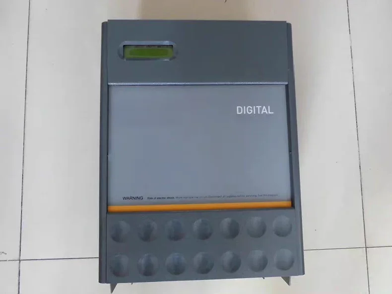 

Высокое фирменное качество 512C-16-00-00 512C/16A 512C-32-00-00 512C/32A 514C-16-00-00 Регулятор скорости 514C/16A