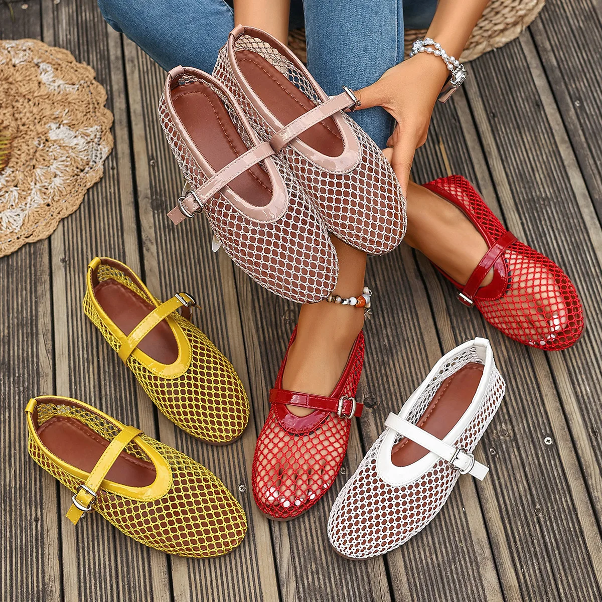 2026 New Hollow Mesh Women's Flat Ballet Shoes - Casual Fashion Versatile Breathable Fishnet Sandals