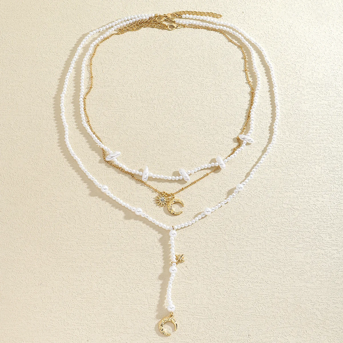 

2025 New ZAA Vintage Imitation Pearls Necklaces Multilayer Moon And Star Pendant Necklace for Women Holiday Party Jewelry Gifts