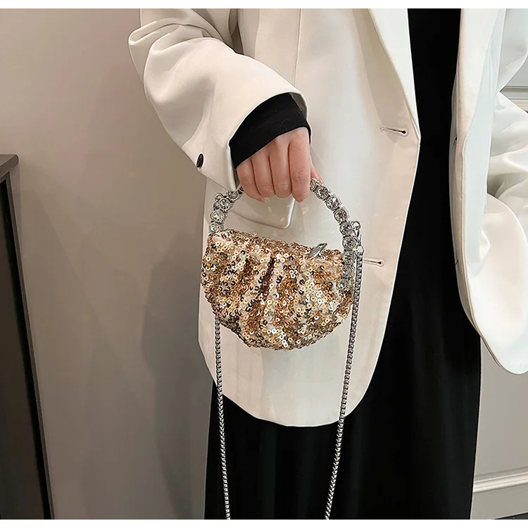 High-class sense of foreign-style niche sequins encrusted diamonds dazzle color pleated clouds evening bag