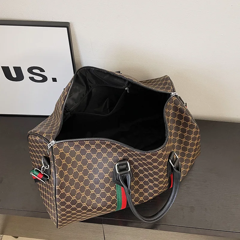 أزياء شعبية المرأة حقيبة سفر الاتجاه العلامة التجارية حقيبة كتف عادية سعة كبيرة تنوعا حقيبة قاعة رياضة مصمم حقيبة يد فاخرة