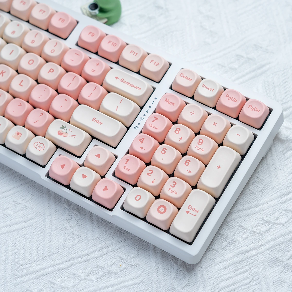 

Pink Cherry Keycap MOA Profile PBT Heat Sublimation Round Cute Ball Caps 142Keys Alice Layout Custom Mechanical Keyboard Keycaps