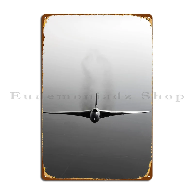 Avro Vulcan Bomber Metal Plaque Rusty Garage Club Bar Character Garage Tin Sign Poster