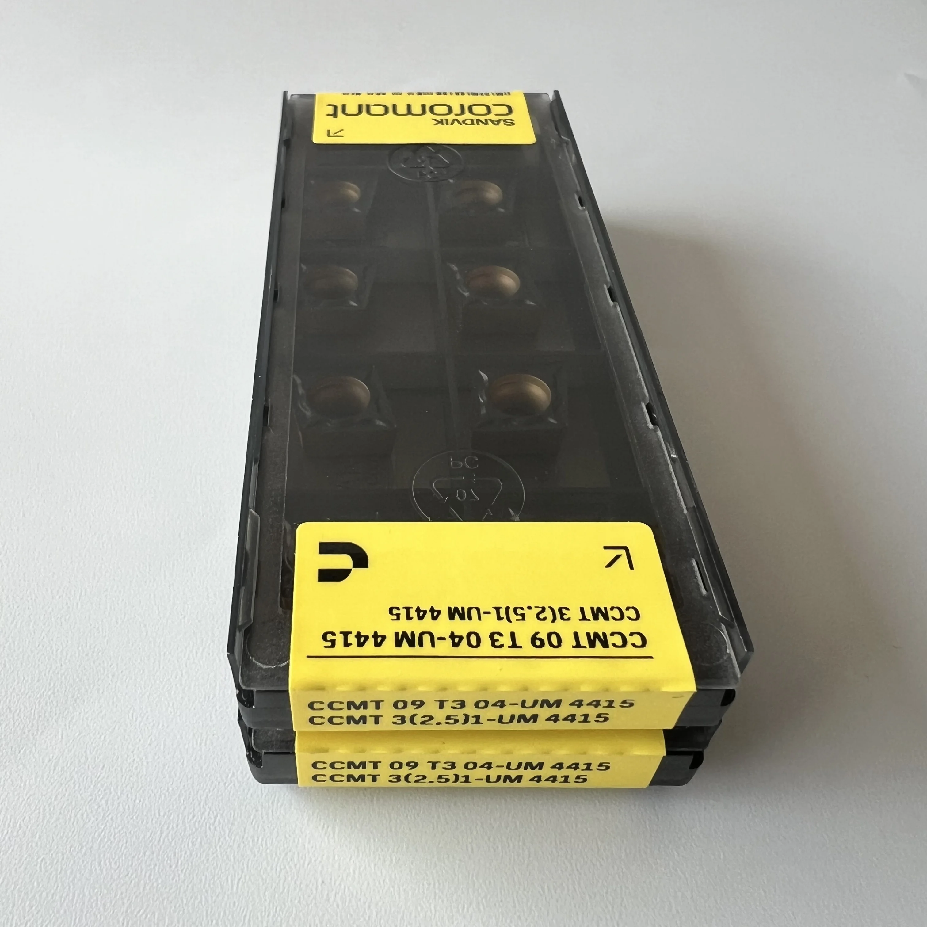 CCMT09T304-UM 4415 …