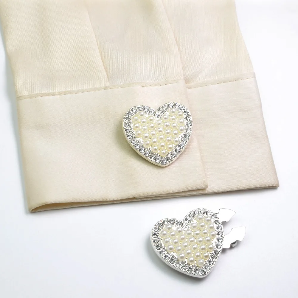 A Pair Heart Patches Rhinestone Applique for Clothing DIY Clip Decor Cufflinks Button Covers Collar Wholesale