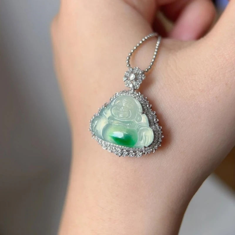 collar-con-colgante-de-buda-verde-esmeralda-buda-de-cara-sonriente-con-gran-vientre-y-detalles-dorados-grabados-estilo-famo