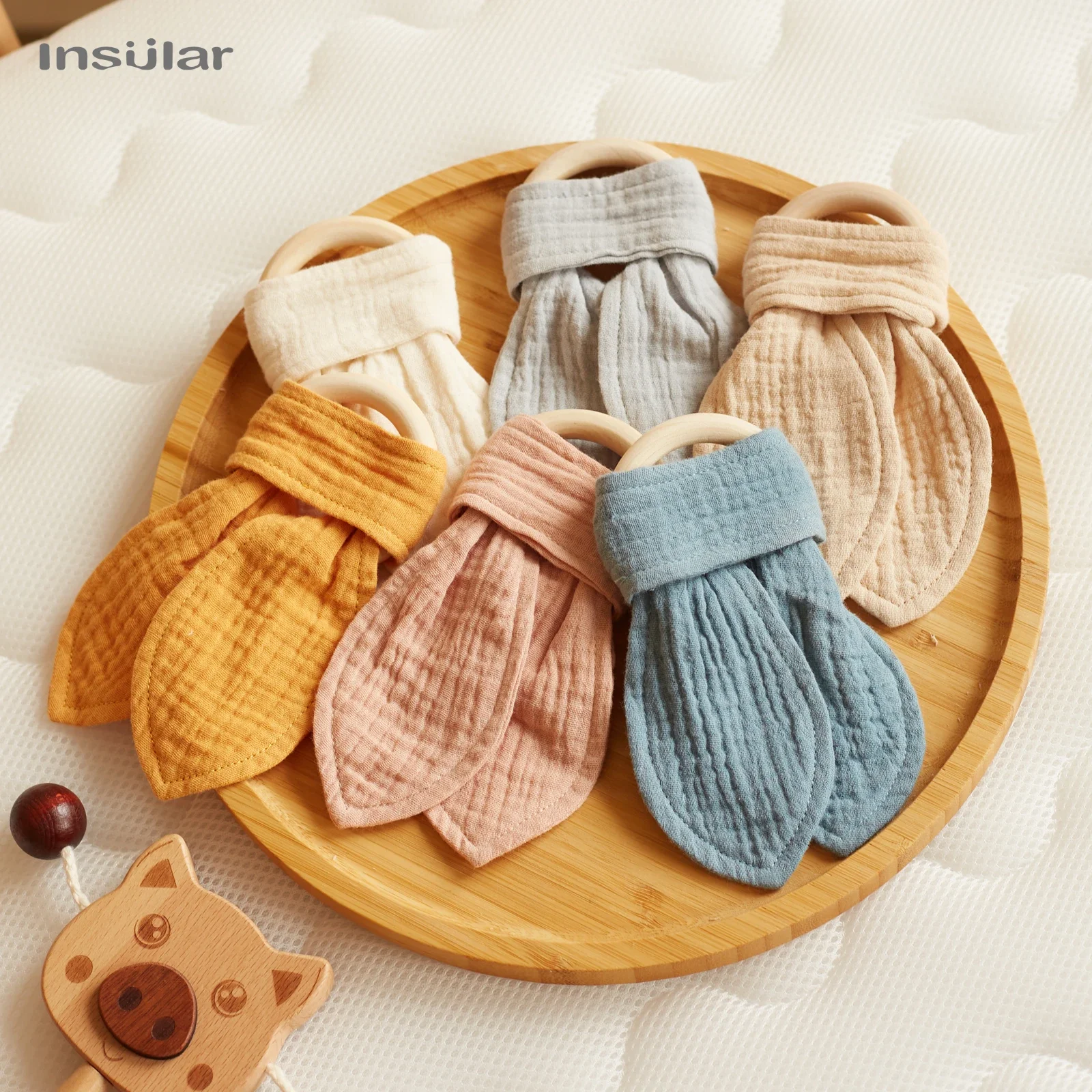Wooden Bunny Ear Bite Ring Soothing Teething Toy for Infants with Saliva Towel and Hand Grip Training