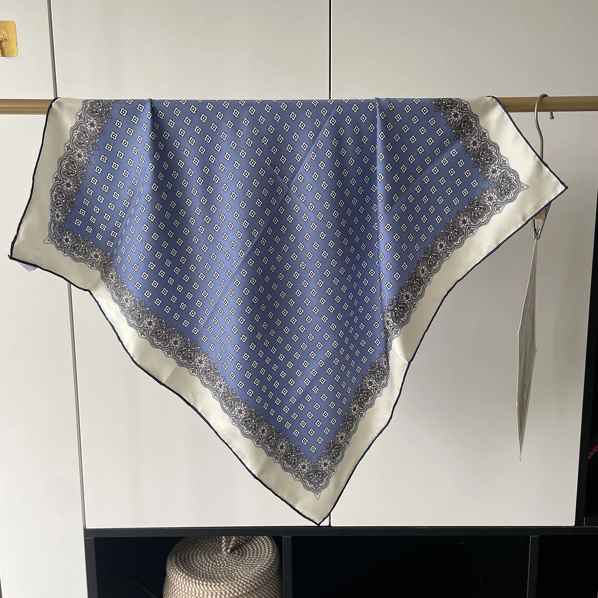 女性用シルクスカーフ,多用途,65cm,フレンチスカーフ,スクエアスカーフ,アクセサリー100%