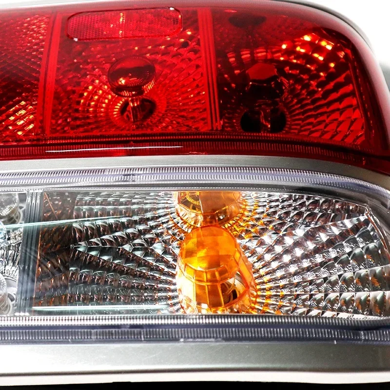 Bus Parts Rear Tail Light 4133-FT-001 for Golden Dragon