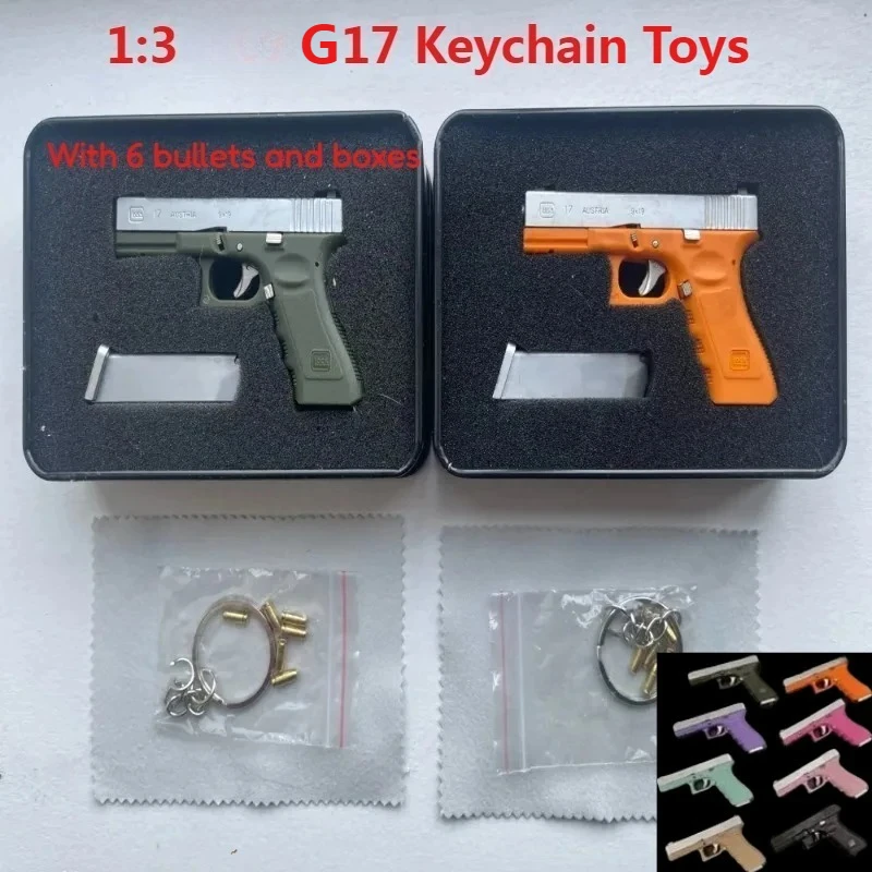 

Basic Edition Metal Free 1:3 G17 Model Half Alloy Keychain Gift Pendant Adult Gift Children's Toy Army Fan Collection Small Gift