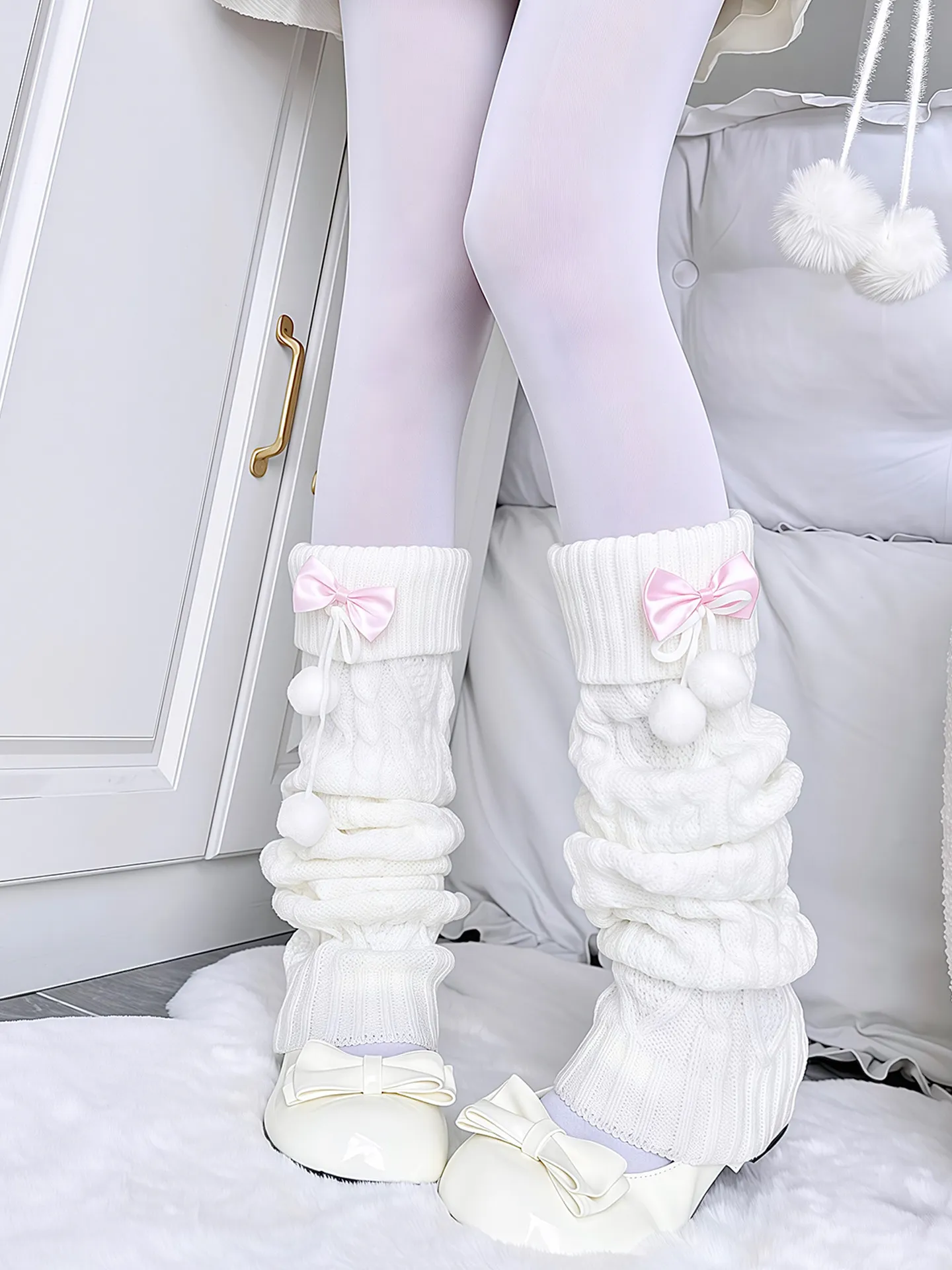 Autumn and Winter Lolita Slim Hairball Socks Cover Women's Japanese Jk Bow Y2k College Wind Twist Stack Calf Socks Leg Warmer