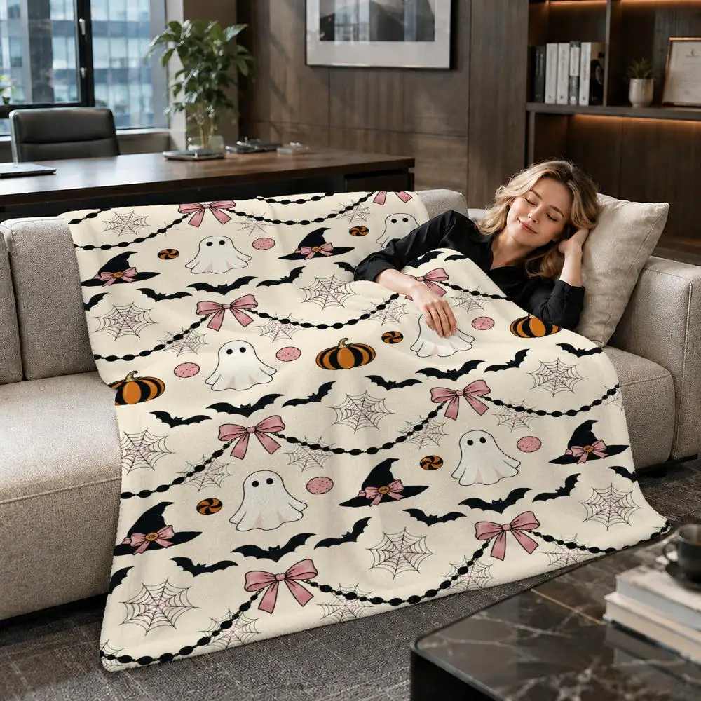 TV Art Cute Ghost Garland Halloween Throw Soft Warm Flannel Throw Blanket for Sofa Bed Office Home Holiday Gift All Season