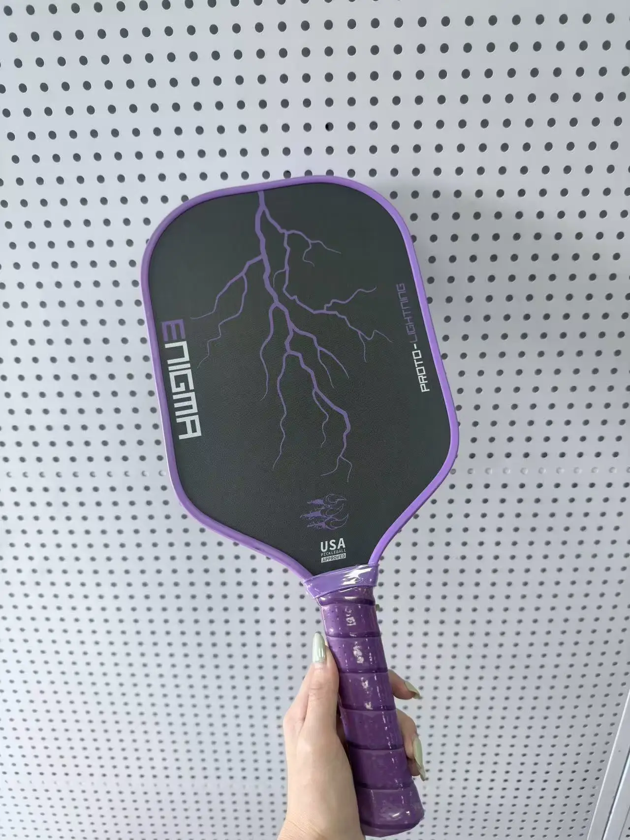 T700 Carbon Fiber Pickleball Paddle Purple Lightning Pattern Thermoformed High Elastic PP Honeycomb Core Lightweight Pickle Ball