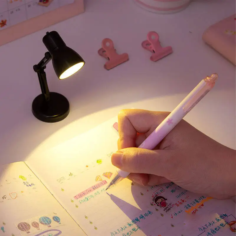 Criatividade Mini Livro Luzes Estudante Dormitório LED Reading Lamp Clipped on Book
