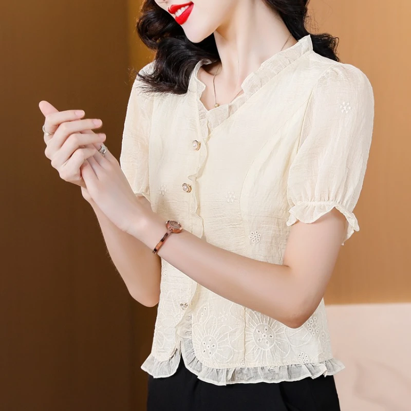 2025 Summer New Sweet Blouse Women V-neck Lace Splicing Short Sleeve Shirt Slim Breasted Shirt for Women Elegant Female Clothing