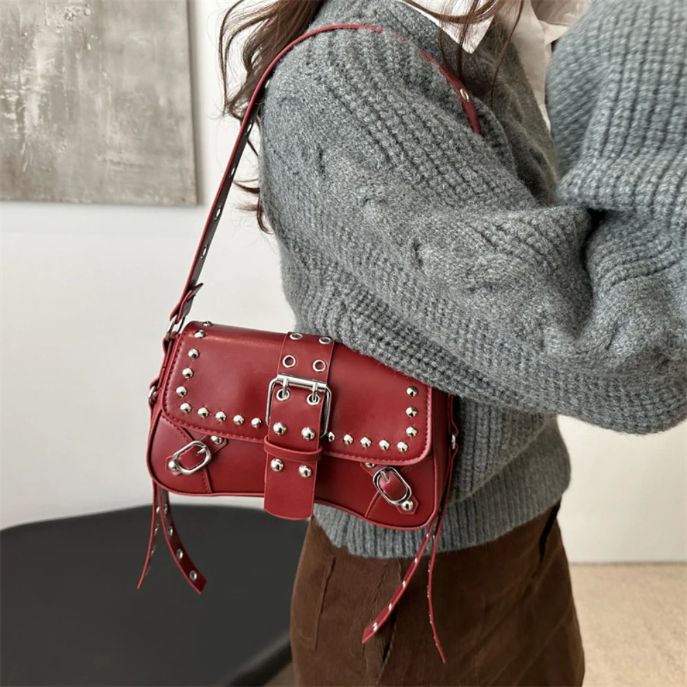 

2025 Trendy Burgundy Shoulder Bag for Women New High Grade Glossy PU Armpit Bags Buckle Working Commute Underarm Packs