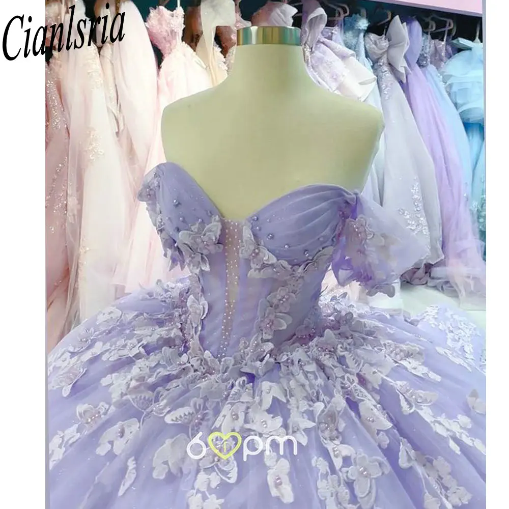 

Сиреневое платье Quinceanera с открытыми плечами, бальное платье с жемчугом и бисером, аппликации, кружевной корсет по индивидуальному заказу, Vestidos De XV Anos