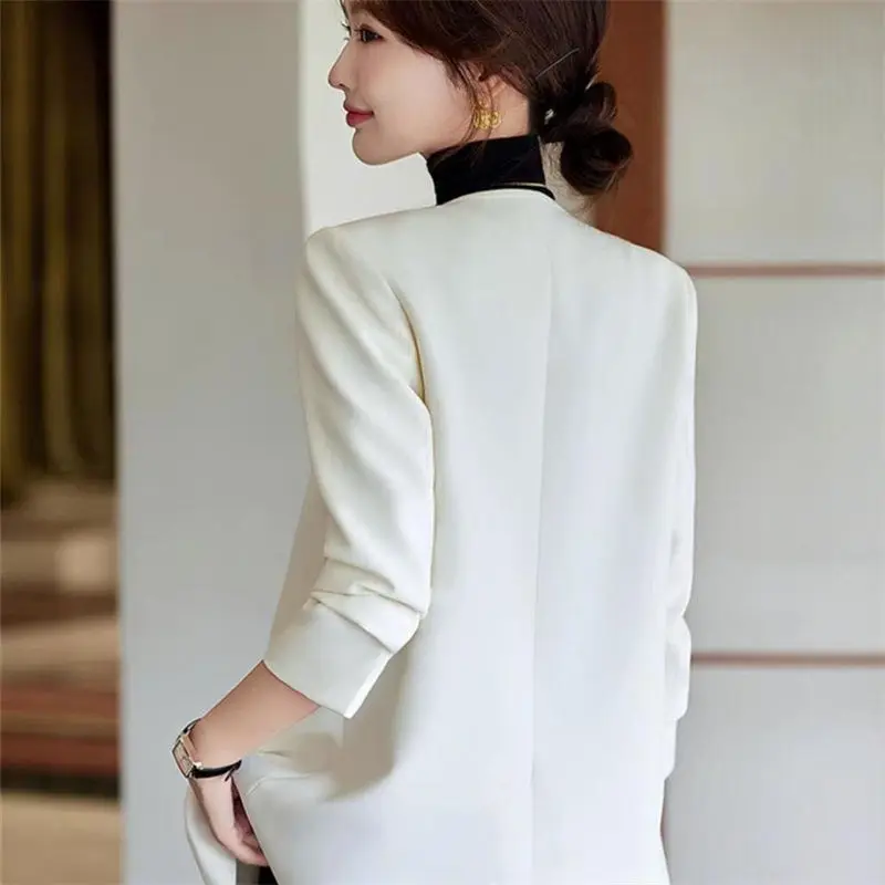 New 2026 Fashion V-Neck Purple Suit Jacket For Ladies Spring Autumn Casual Suit Coat Cardigan Design Sense Suit Women's Blazer