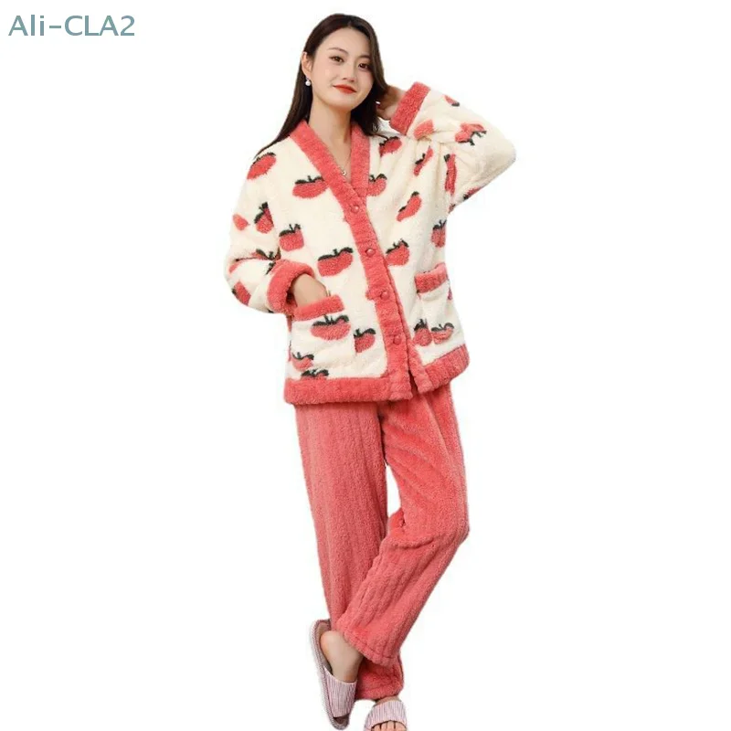 Women Warm Flannel Pajamas Set Strawberry Sweet Girlish Winter Flannel Sleepwear