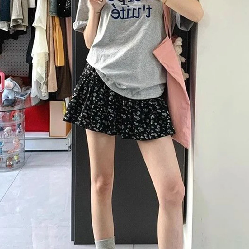 Summer Floral Black Loose Women Mini Skirt High Waist Sweet Kawaii Commuting Simple Female Cake Skirt Fresh Cate Ladies Skirt